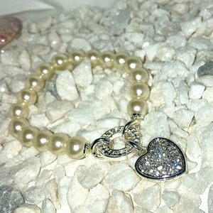 Vintage pearl heart charm bracelet